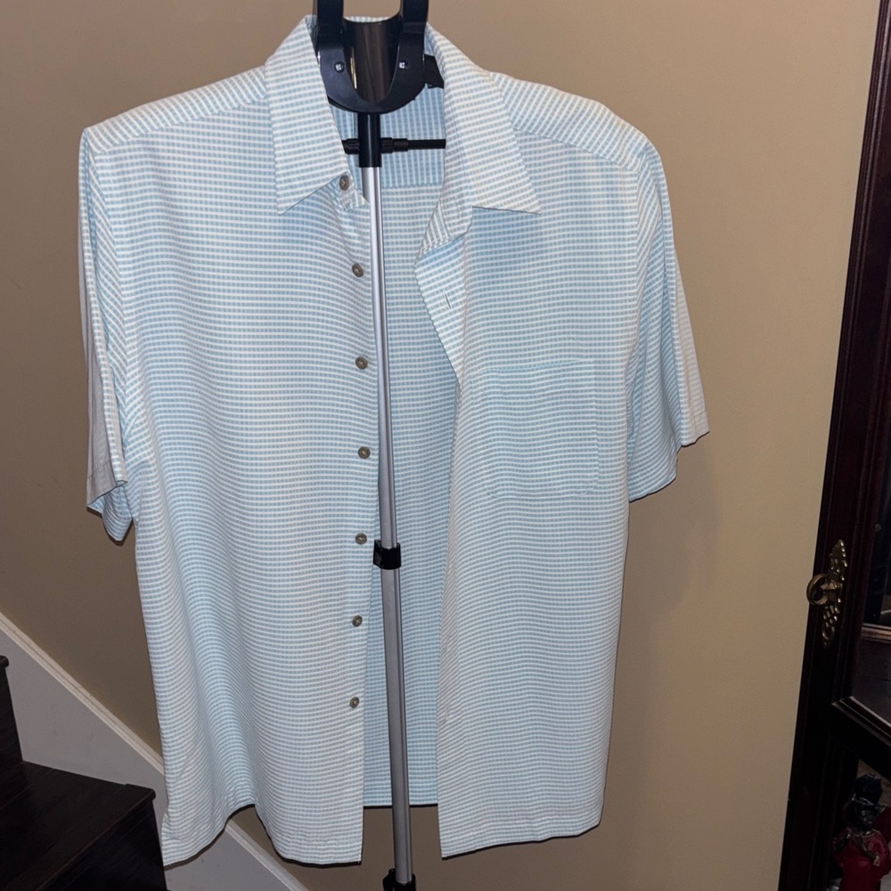 Roundtree & Yorke White and Blue Plaid Shirt